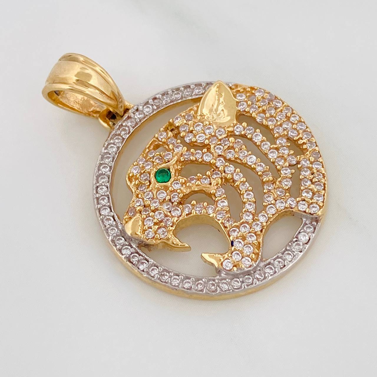 Dije Tigre Placa Circular 5.1gr / 1 1/4 in / Dos Oros Amarillo Blanco 18K $