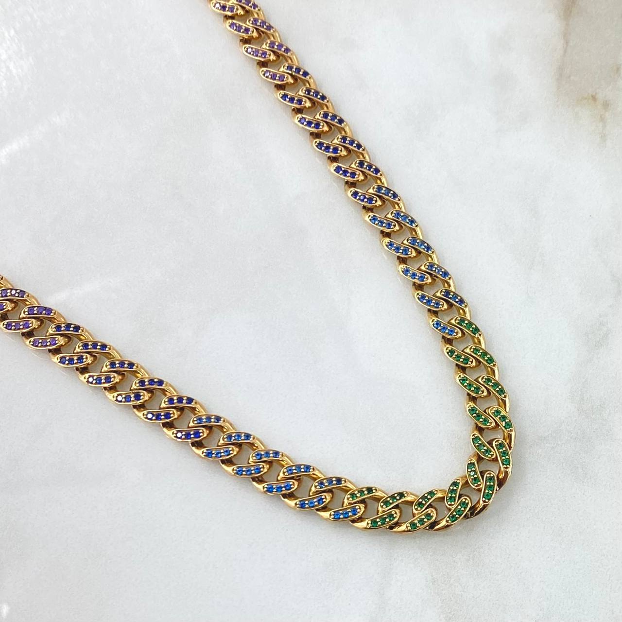 Cadena Cubana Tupida 45.9gr / 60cm / 8mm Broche Cajon Circones Multicolor Oro Amarillo 18K ©