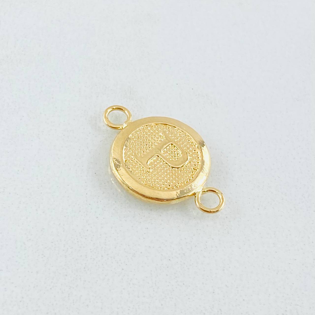 Charm Letter P 0.6gr / 0.7in / 18K Gold