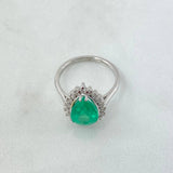 Halo Ring In Pear 4.4gr / Size 6 1/2 / Emeralds 2.43 Qts - White Diamonds 30Pts 18K White Gold (Jewel)