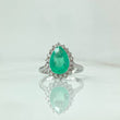 Halo Ring In Pear 4.4gr / Size 6 1/2 / Emeralds 2.43 Qts - White Diamonds 30Pts 18K White Gold (Jewel)