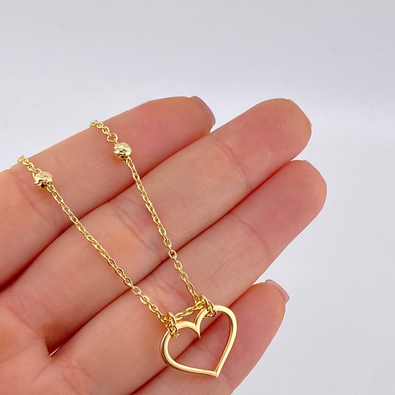 Cadena Aro Seguido Silueta Corazón 4 g / 17 in / 1.6 mm Oro Amarillo 18K