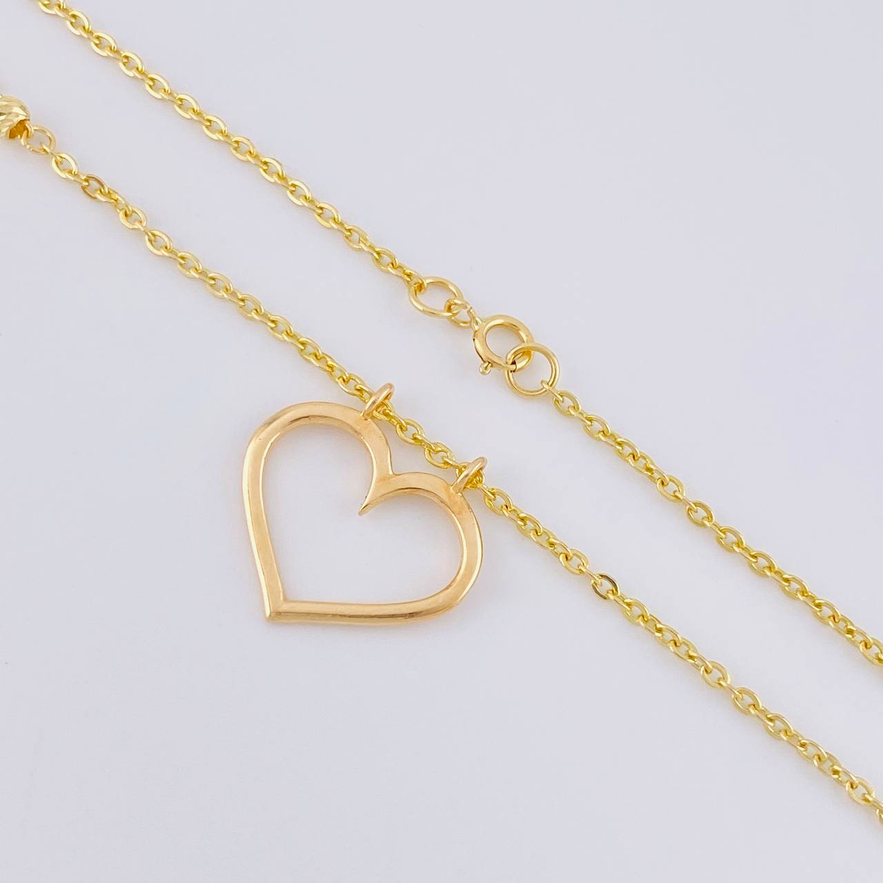 Cadena Aro Seguido Silueta Corazón 3.65 g / 17 1/4 in / 1.55 mm Oro Amarillo 18K