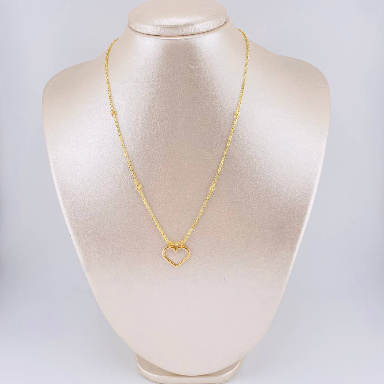 Cadena Aro Seguido Silueta Corazón 3.65 g / 17 1/4 in / 1.55 mm Oro Amarillo 18K