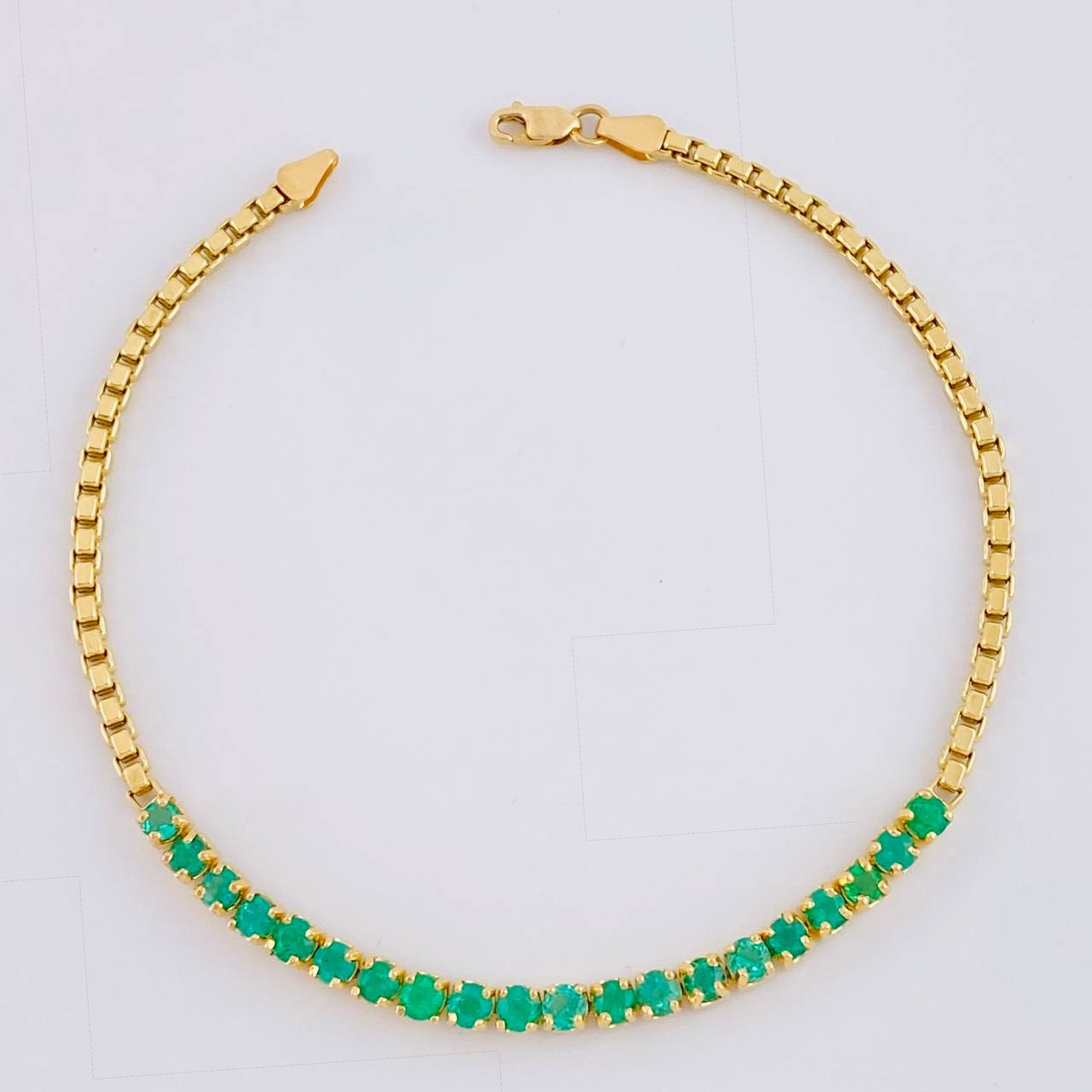 Pulso Tenis Veneciano Esmeralda 6,30 Qts 5.25 g / 7 1/2 in / 2.4 mm Oro Amarillo 18K