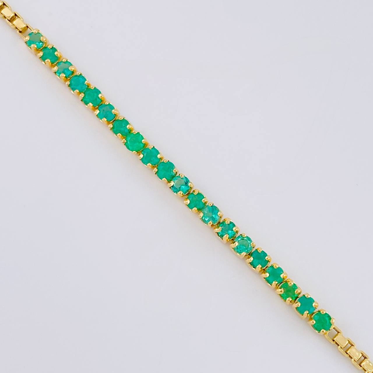Pulso Tenis Veneciano Esmeralda 6,30 Qts 5.25 g / 7 1/2 in / 2.4 mm Oro Amarillo 18K