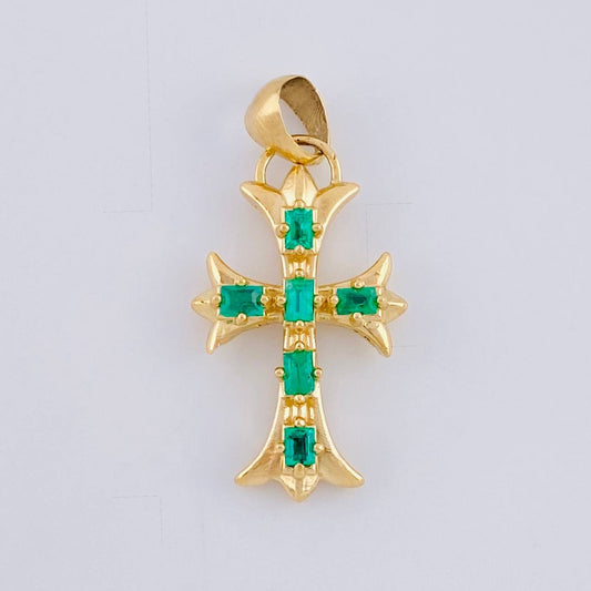 Dije Cruz Trifoliada Punteada Esmeralda 40Pts 2.4 g / 1 in Oro Amarillo 18K