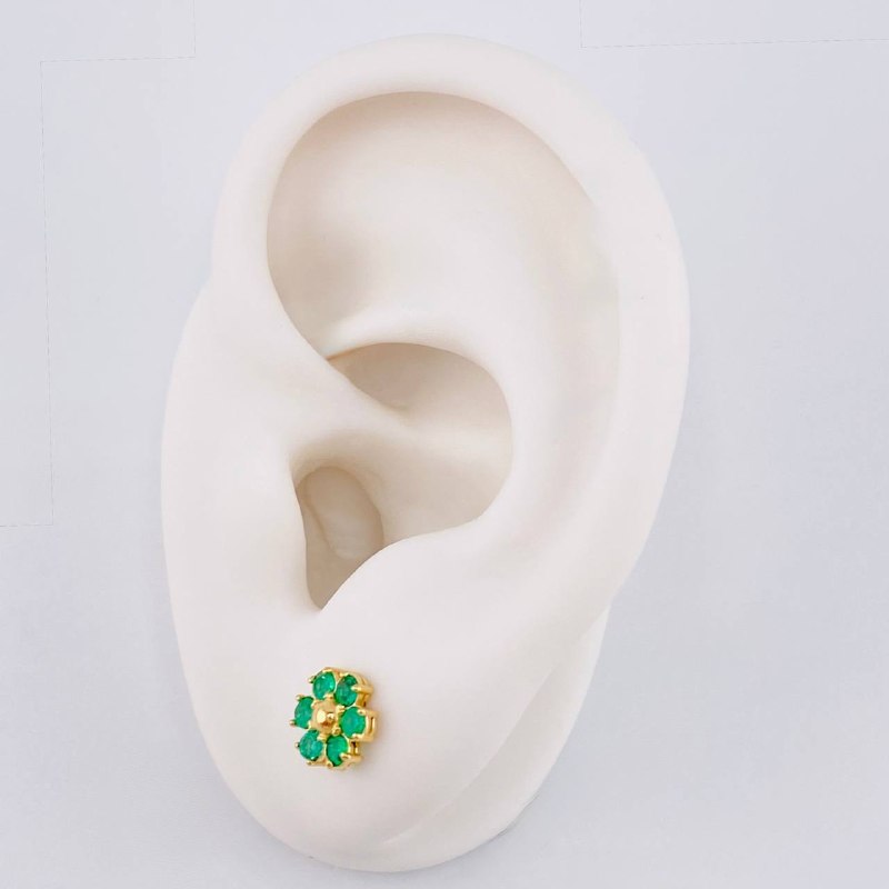 Topos Flor Esmeralda 40Pts 1.4 g / in / 7 mm Oro Amarillo 18K