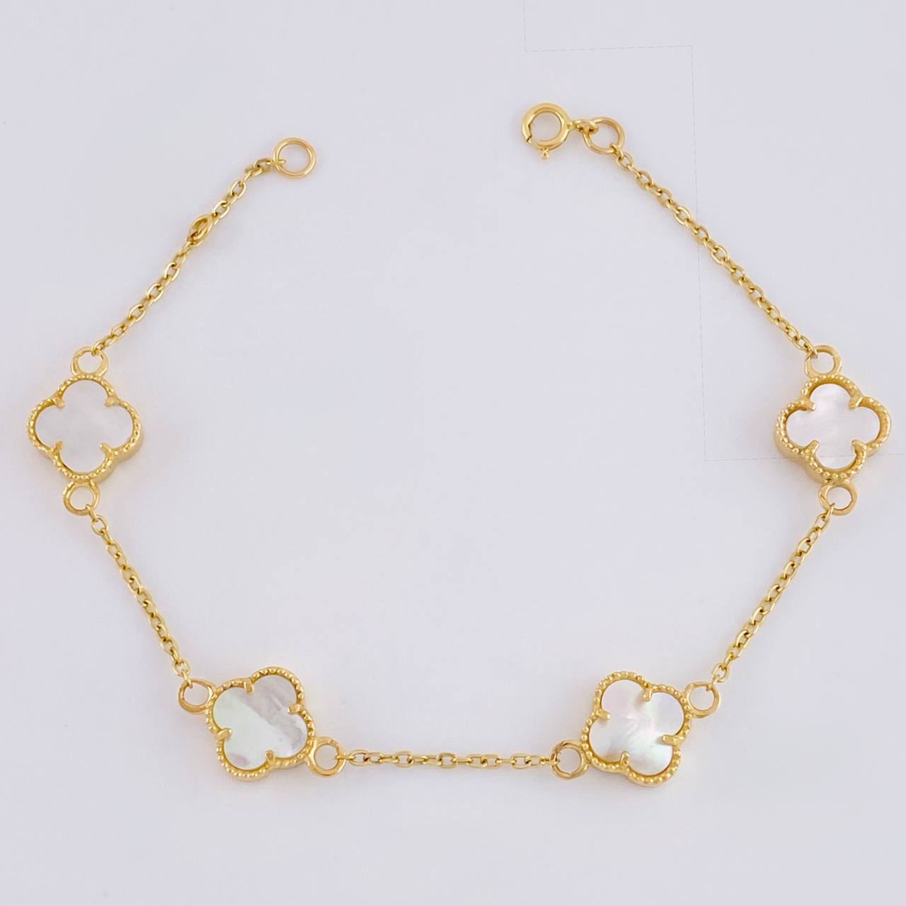 Pulso Modulable Aro Seguido Trebol 4.75 g / 6 3/4 in - 6 1/4 in / 1.3 mm Oro Amarillo 18K