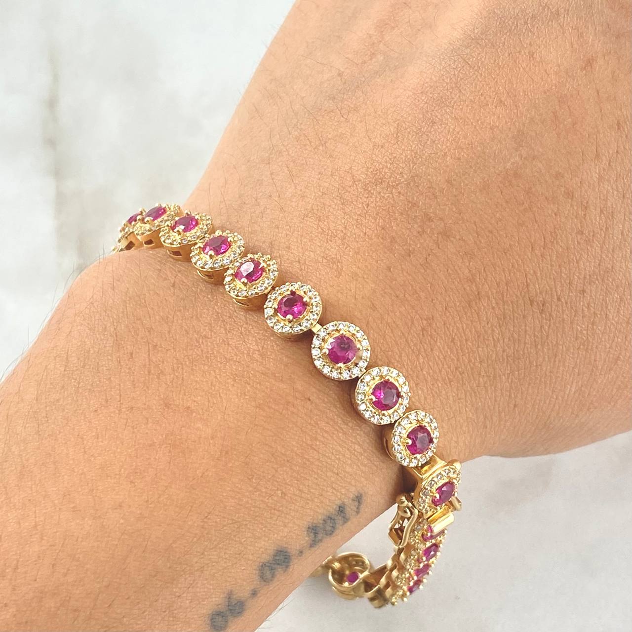 Pulso Halo Tupido 20.4gr / 20cm / Oro 18K ©