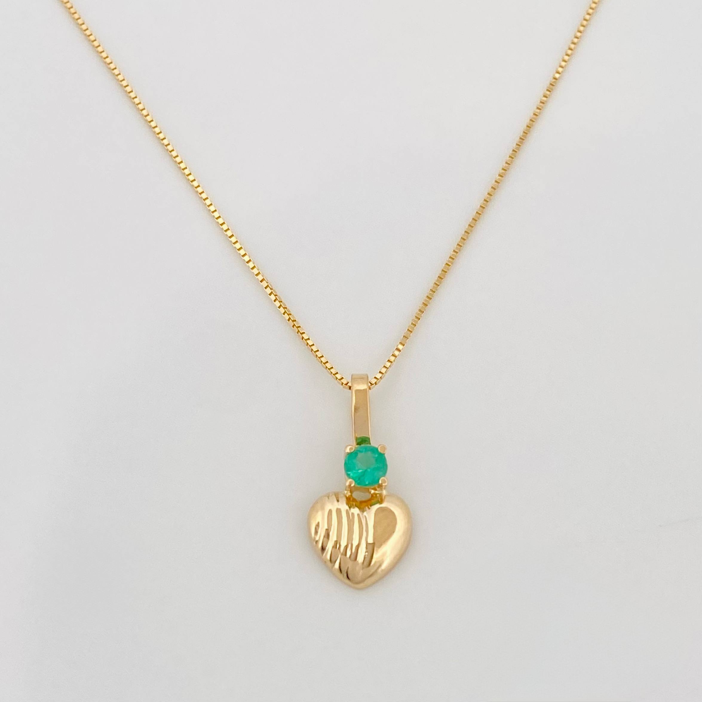 Set Cadena Veneciana + Dije Corazon Rayado Esmeralda 06Pts / 1.35 g / 19 3/4 in Oro Amarillo 18K
