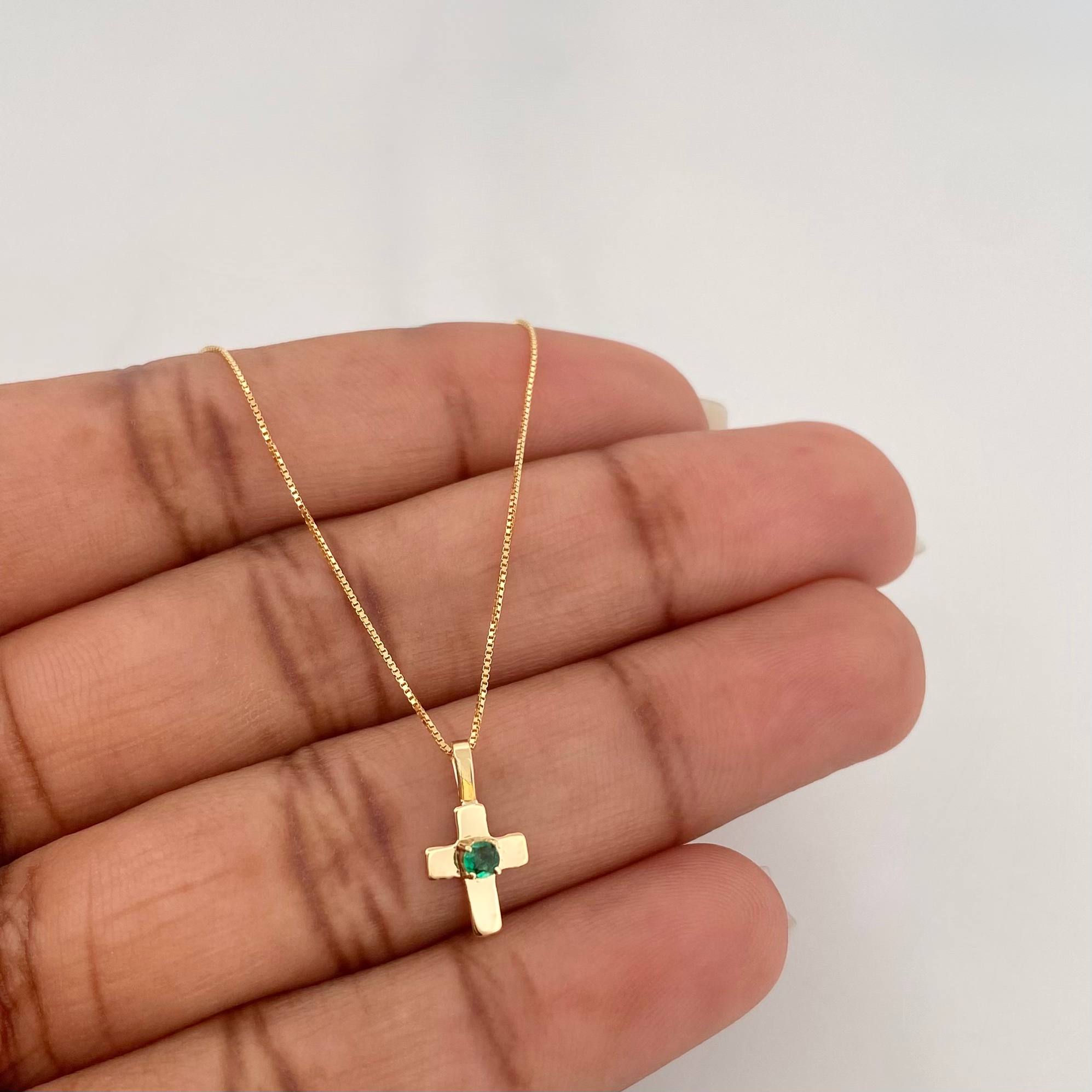 Set Cadena Veneciana + Dije Cruz Esmeralda 06Pts / 1.2 g / 19 3/4 in Oro Amarillo 18K