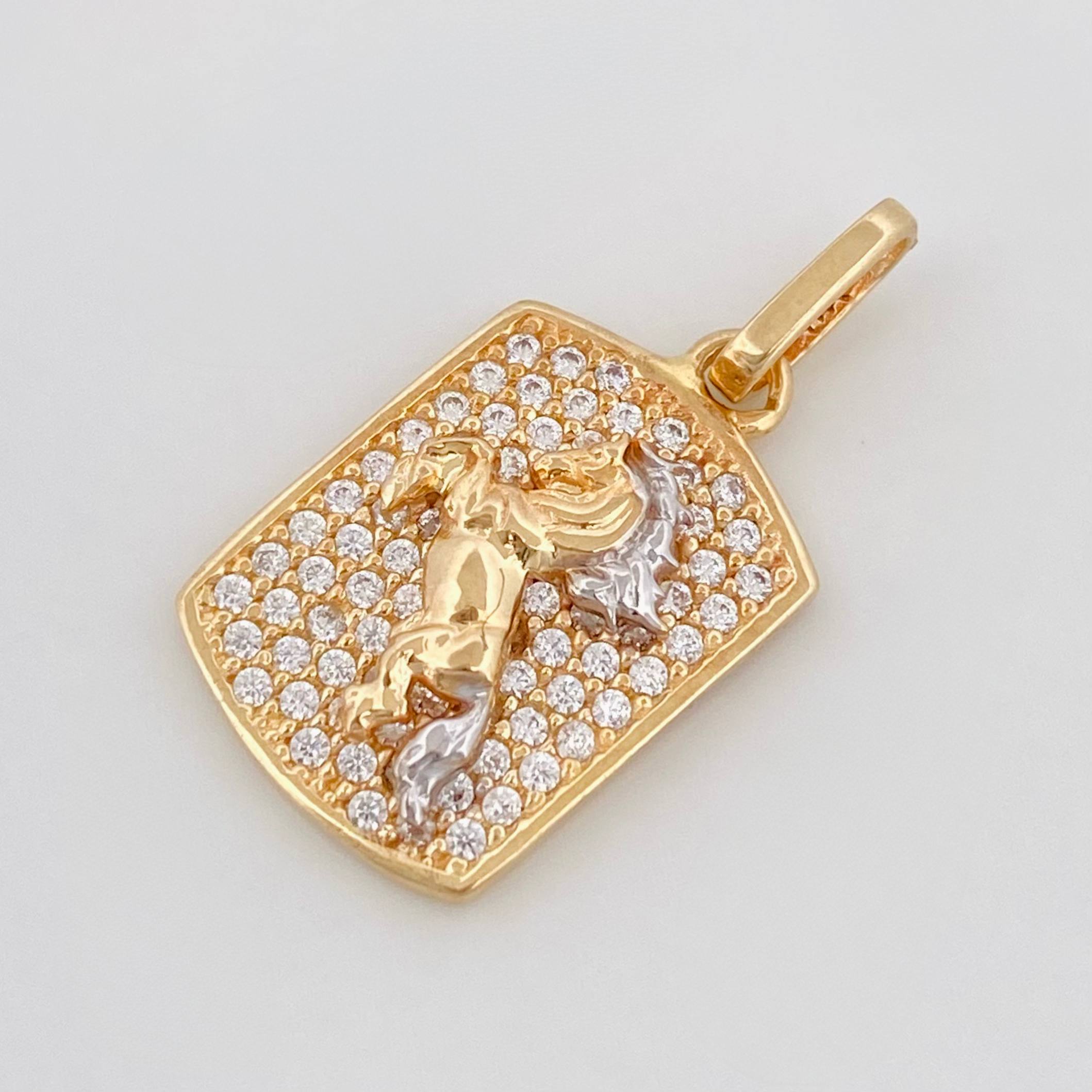 Pendant Horse Three Golds 18K Unisex | Napoleone USA – Napoleone