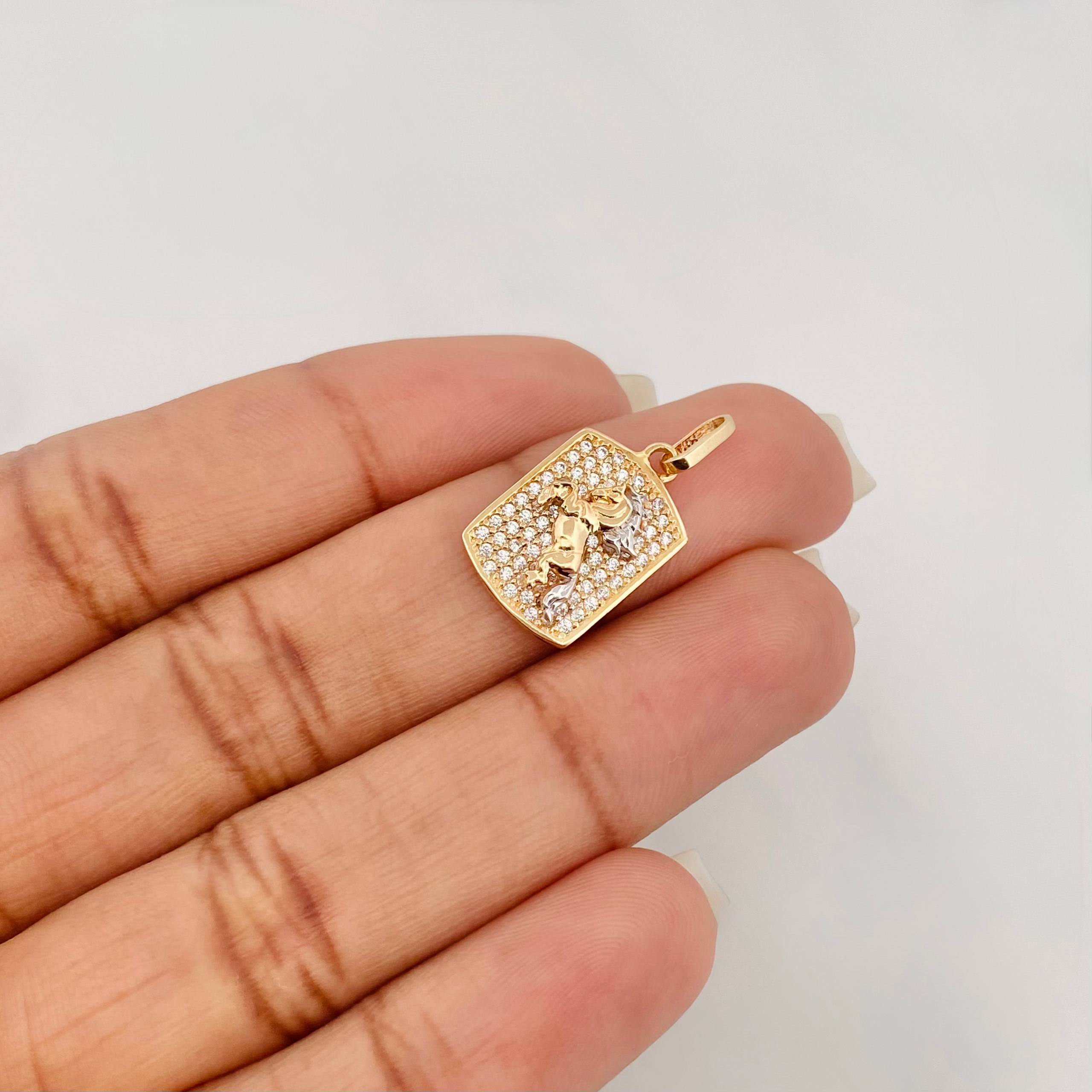 Pendant Horse Three Golds 18K Unisex | Napoleone USA – Napoleone