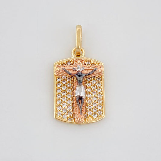 Dije Cristo 2.7 g / 3/4 in Tres Oros 18K