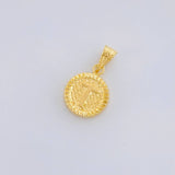 Pendant Letter T Framed Border 0.6g / 3/4 in 18K Yellow Gold