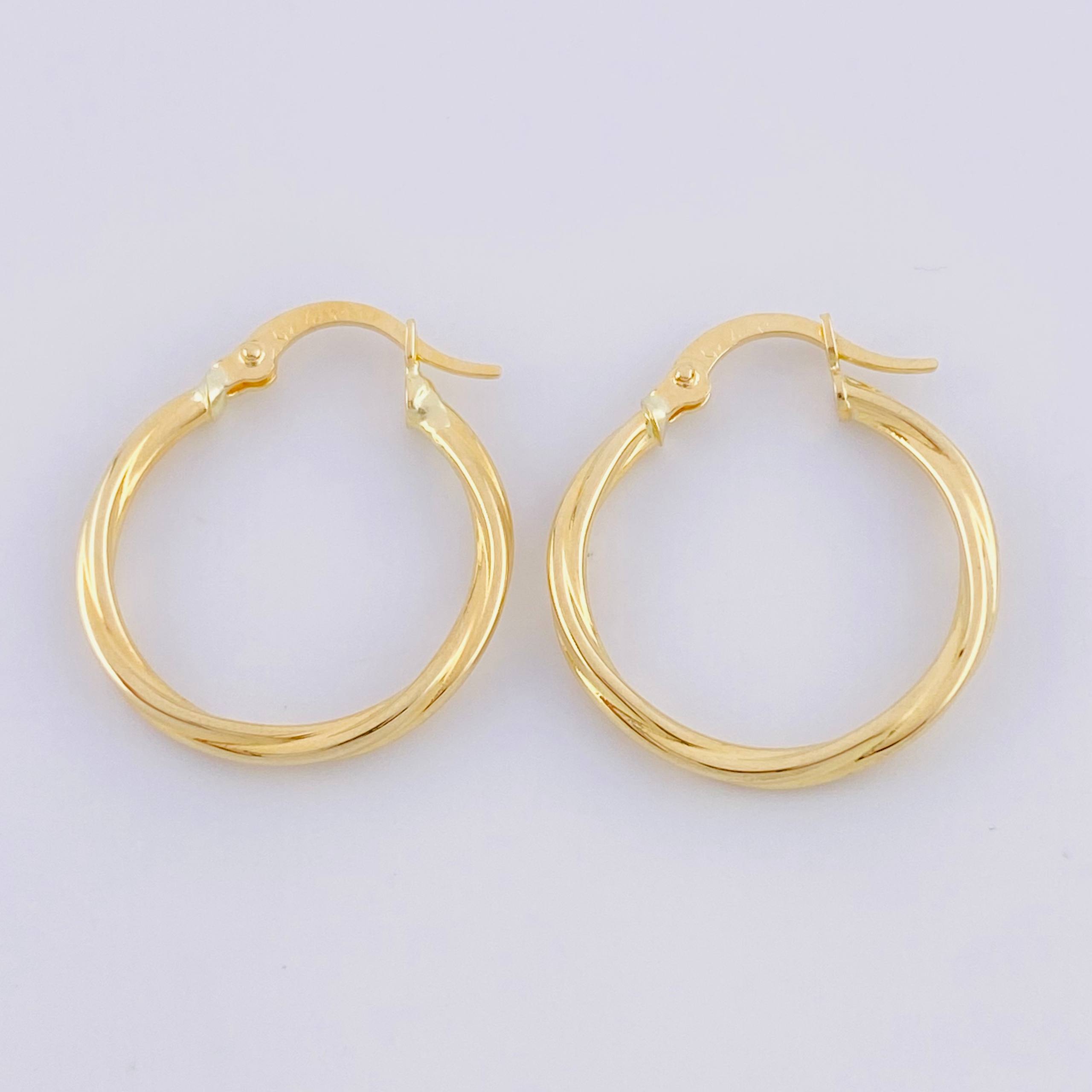 Candongas Mary 1.3g / 1 in Oro Amarillo 18K