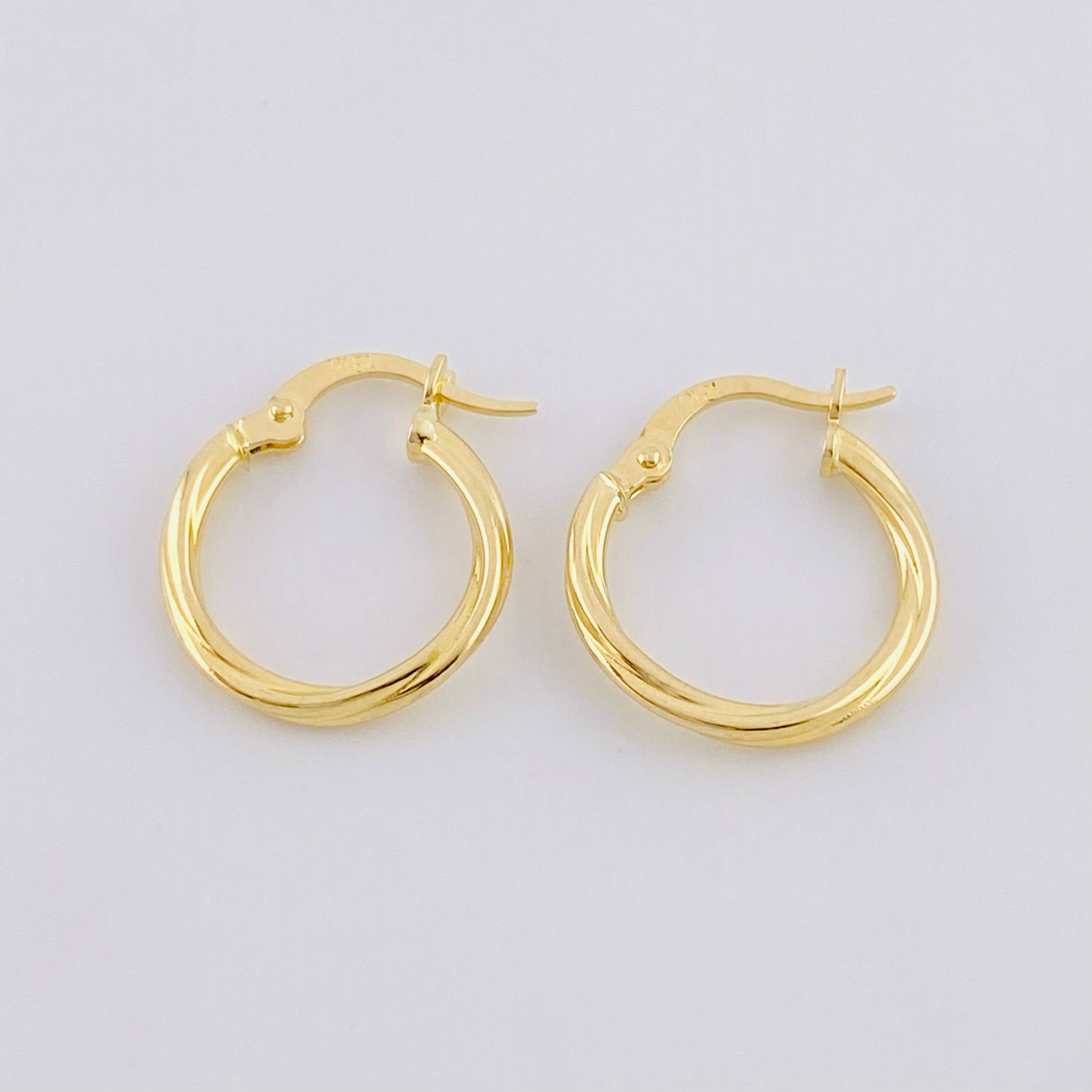 Candongas Mai 1.15g / 3/4 in Oro Amarillo 18K