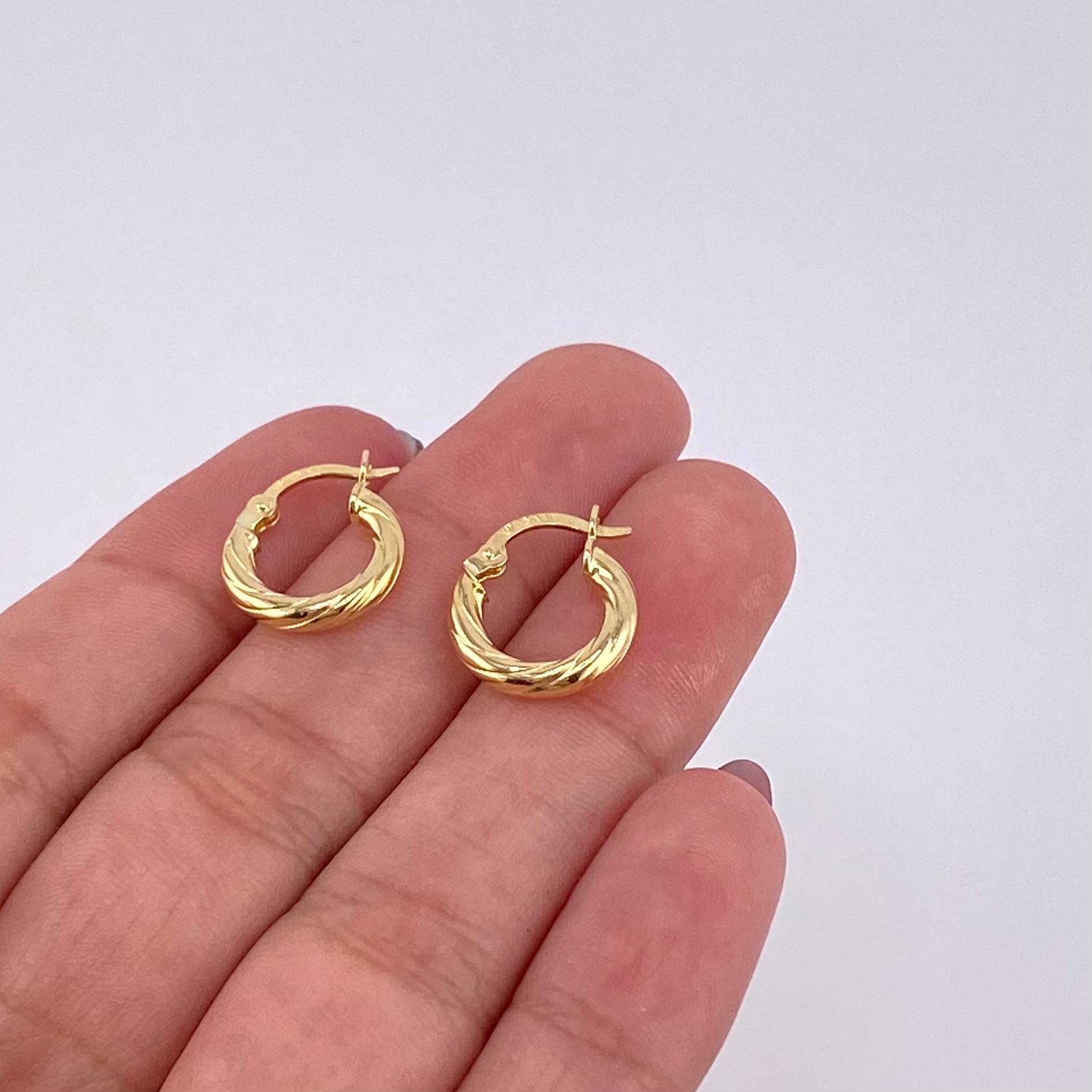 Candongas Mary 1.25g / 1/2 in Oro Amarillo 18K