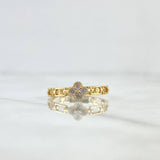 Flower Ring with Dotted Hollow Links 2gr / Size 7 1/4 / White Zircons 18K Yellow Gold