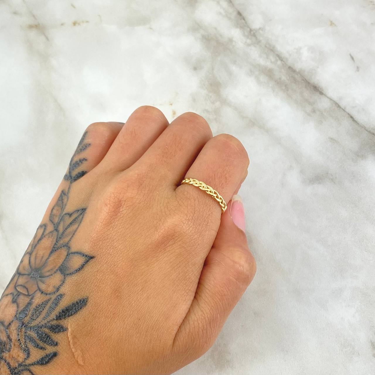 Half Braid Ring 1.35gr / Size 6 / 18K Yellow Gold