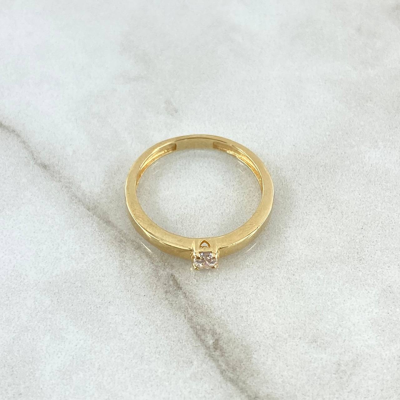 Straight Solitaire Ring 2.1gr / Size 6 3/4 / White Zircon Yellow Gold 18K