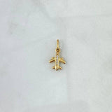 Dije Avión Medio Basteado 0.9gr / 1.8cm / Circones Blancos Oro Amarillo 18K