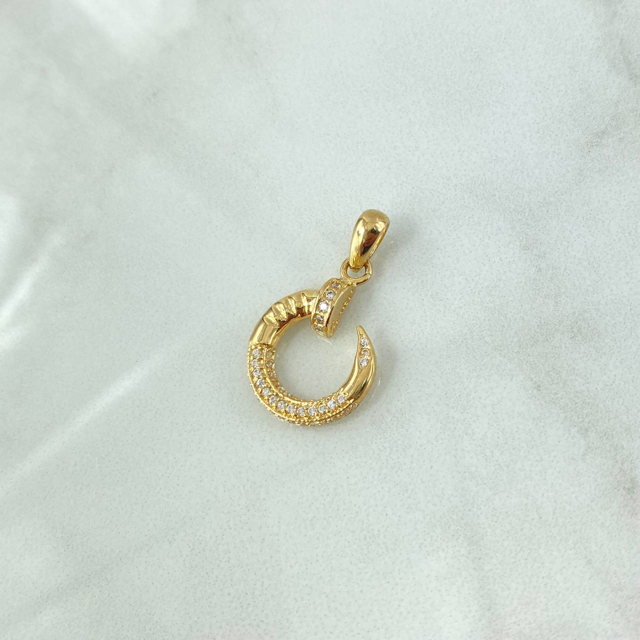 Pendant Profiled Nail 2.6gr / 2.7cm / White Zircons 18K Yellow Gold