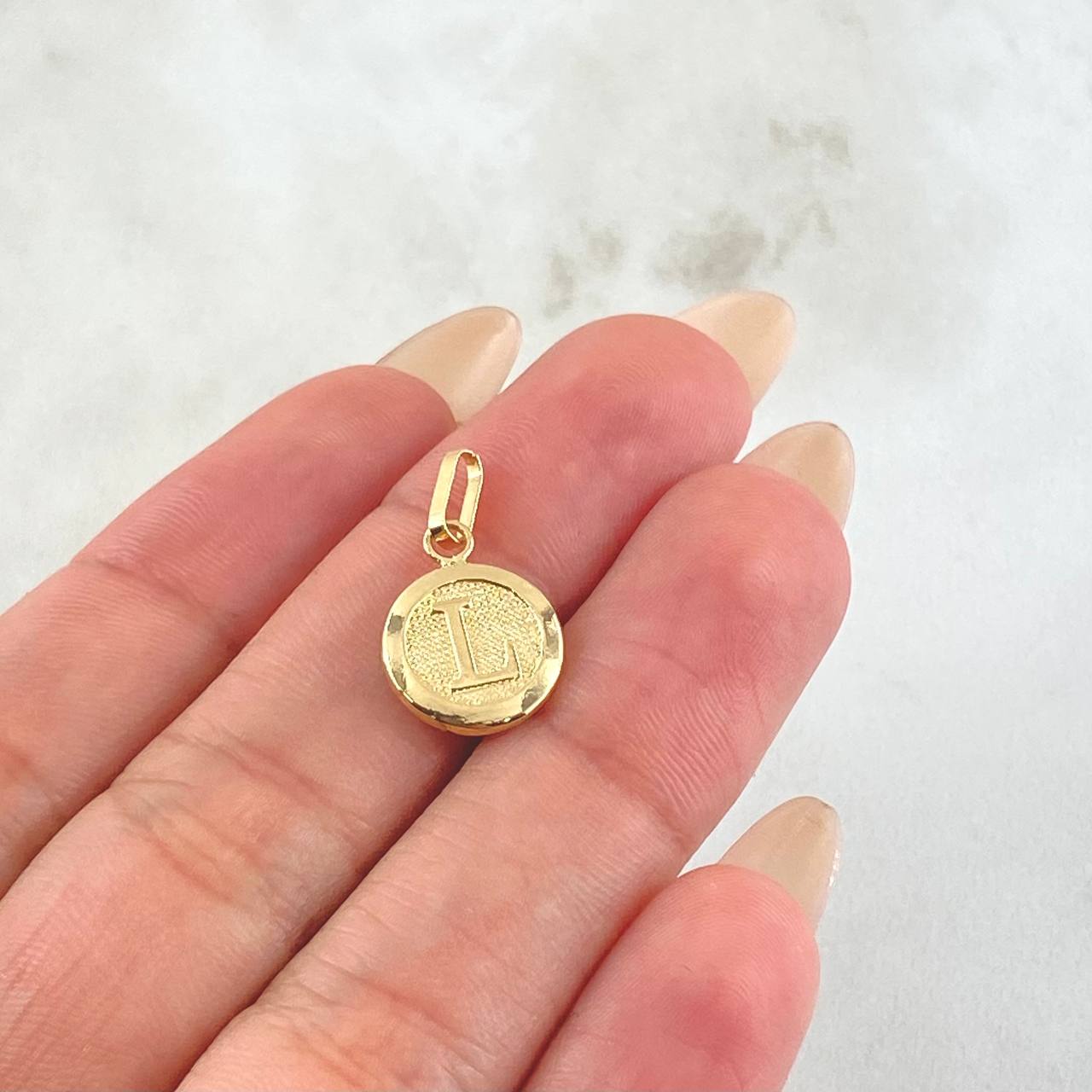 Pendant Letter L 0.65gr / 0.8in / 18K Gold