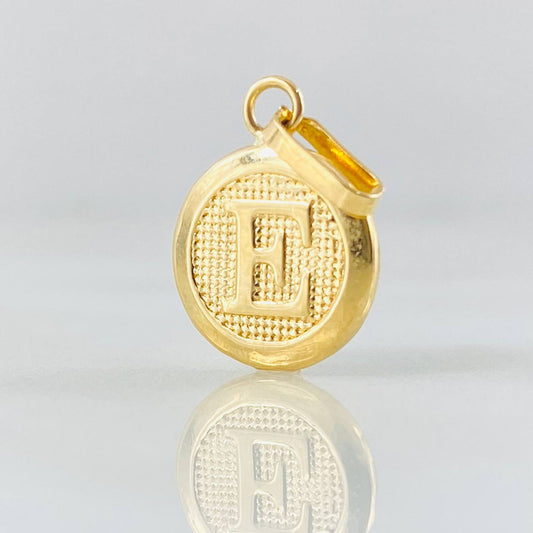 Pendant Letter E 0.65gr / 0.8in / 18K Gold