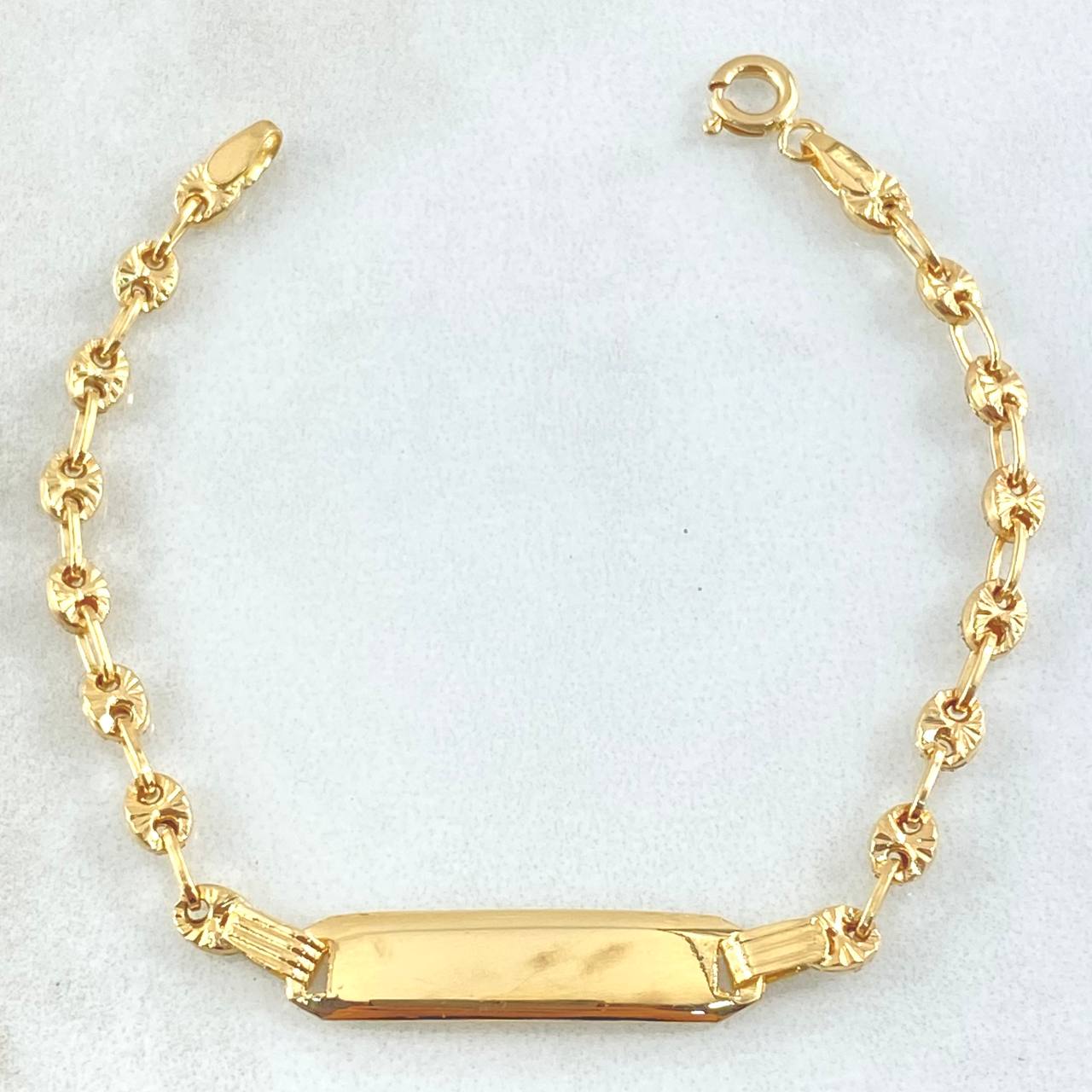 Baby Bracelet GC Rectangular Plate 2.6gr / 5.5in / 18K Gold