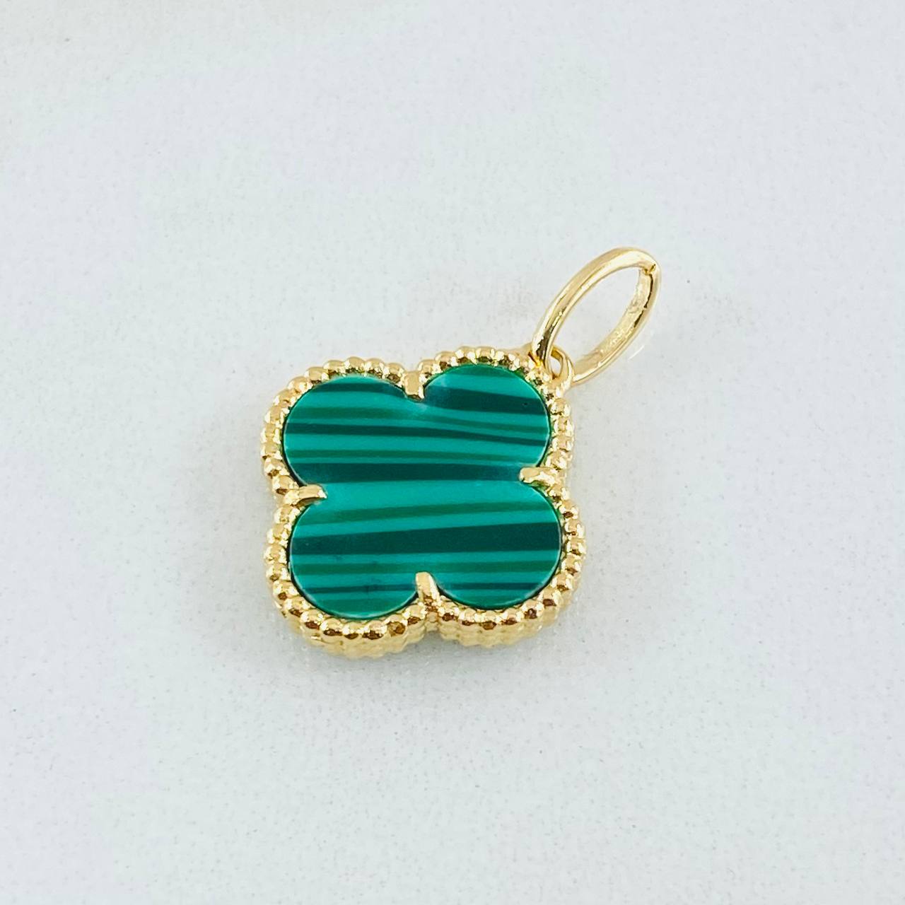 Clover Pendant 1.85gr / 1in / 18K Yellow Gold Nac.Esp.