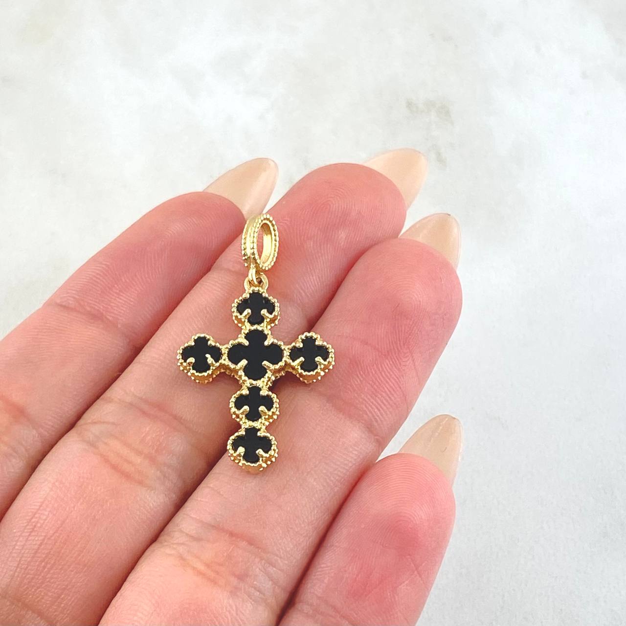 Pendant Black Clover Cross 2.55gr / 3.2cm / 18K Yellow Gold ©