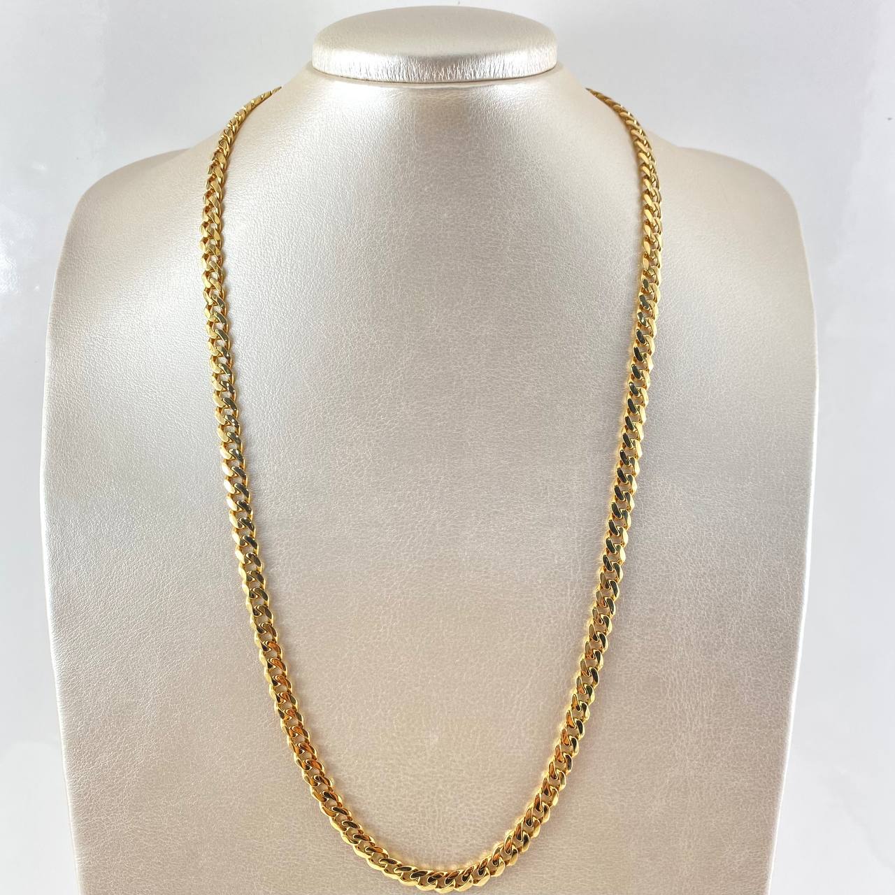 Cadena Cubana Tupida 27.1gr / 60cm / 6mm Broche Cajon Circones Blancos Oro Amarillo 18K