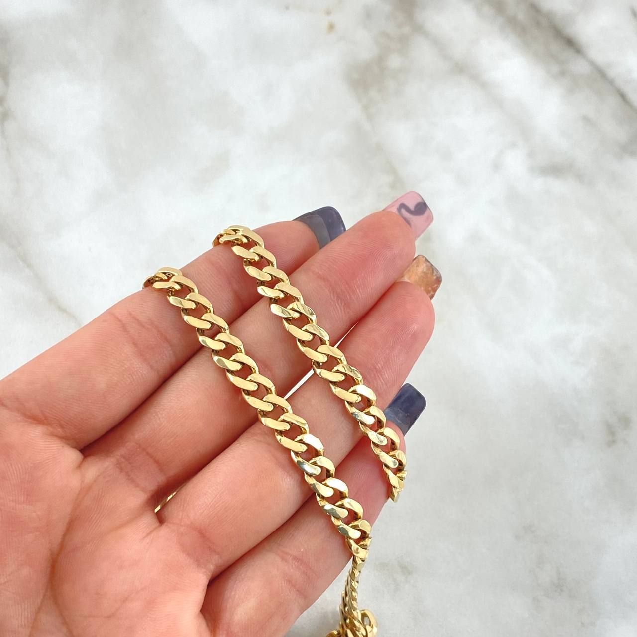Cadena Cubana 25.95gr / 60cm / 6mm Oro Amarillo 18K ©