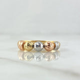 Anillo Trio de Bolas 1.6gr / T6 3/4 / 5mm Bolas Diamantadas Tres Oros 18K