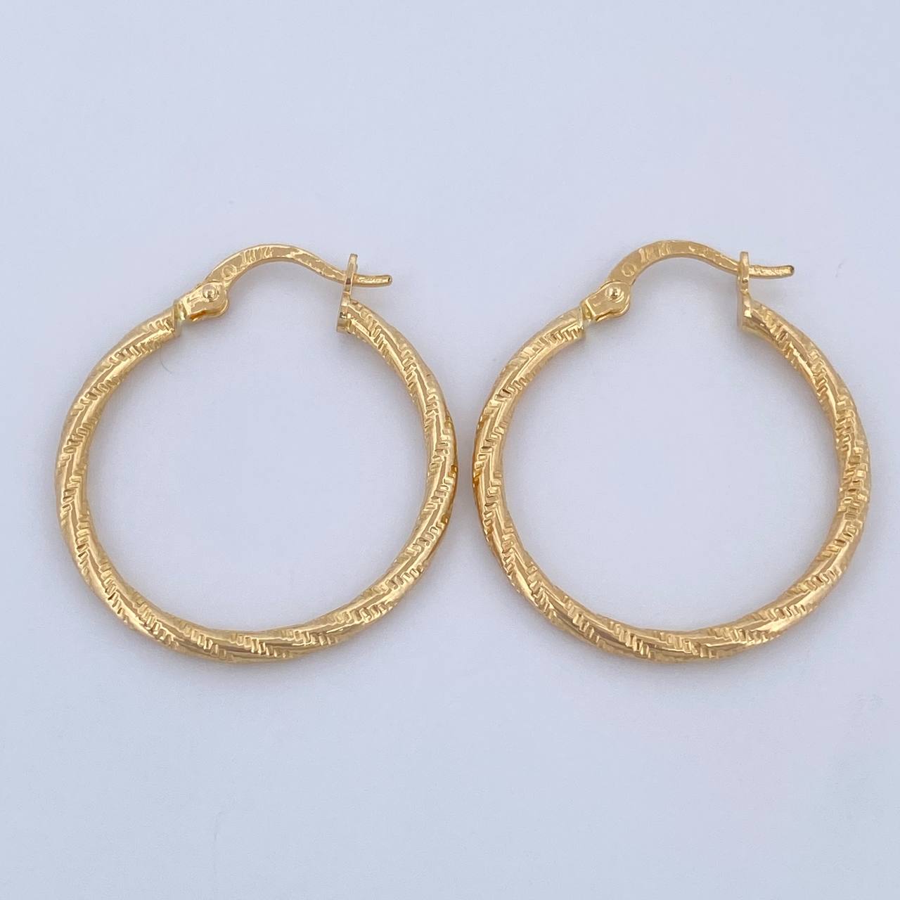 Hoop Earrings Lizy 1.7gr / 2.8cm / 18K Gold &