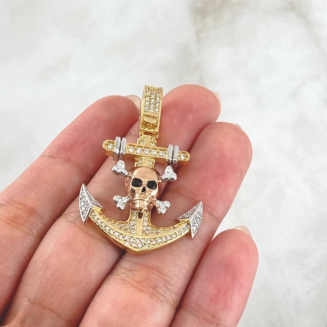 Pendant Anchor 9.6gr / 4.3cm (1.7in) / 18K Gold ©