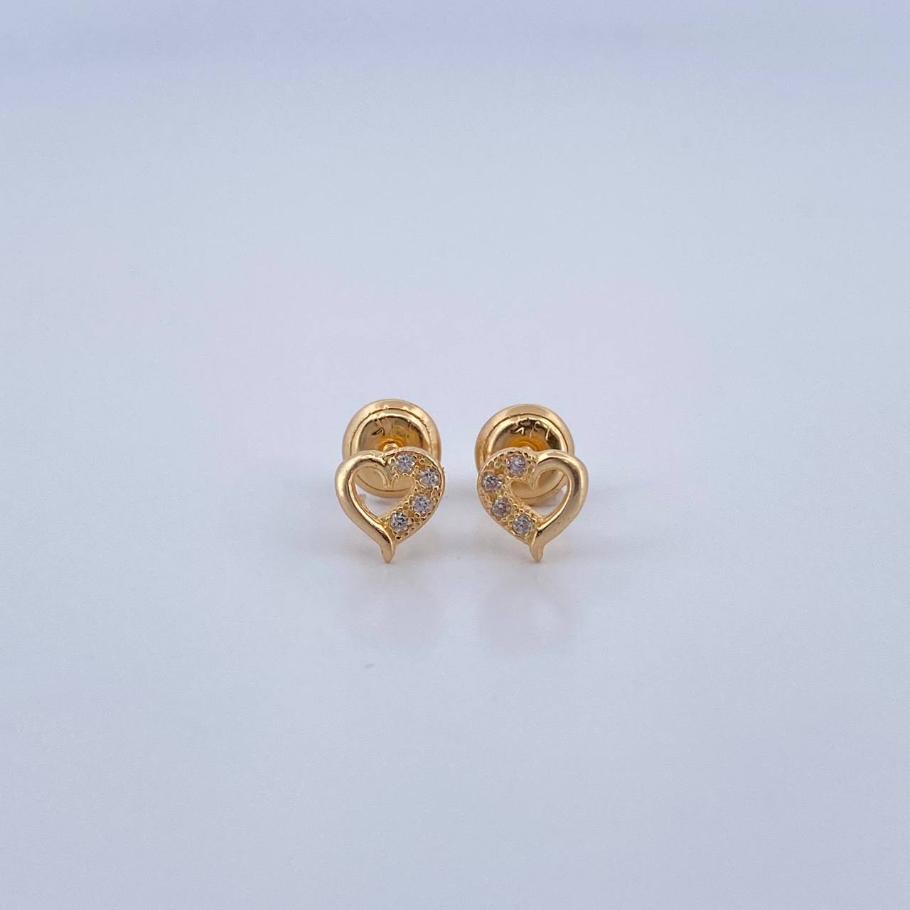 Stud Earrings 0.85gr / 18K Gold &