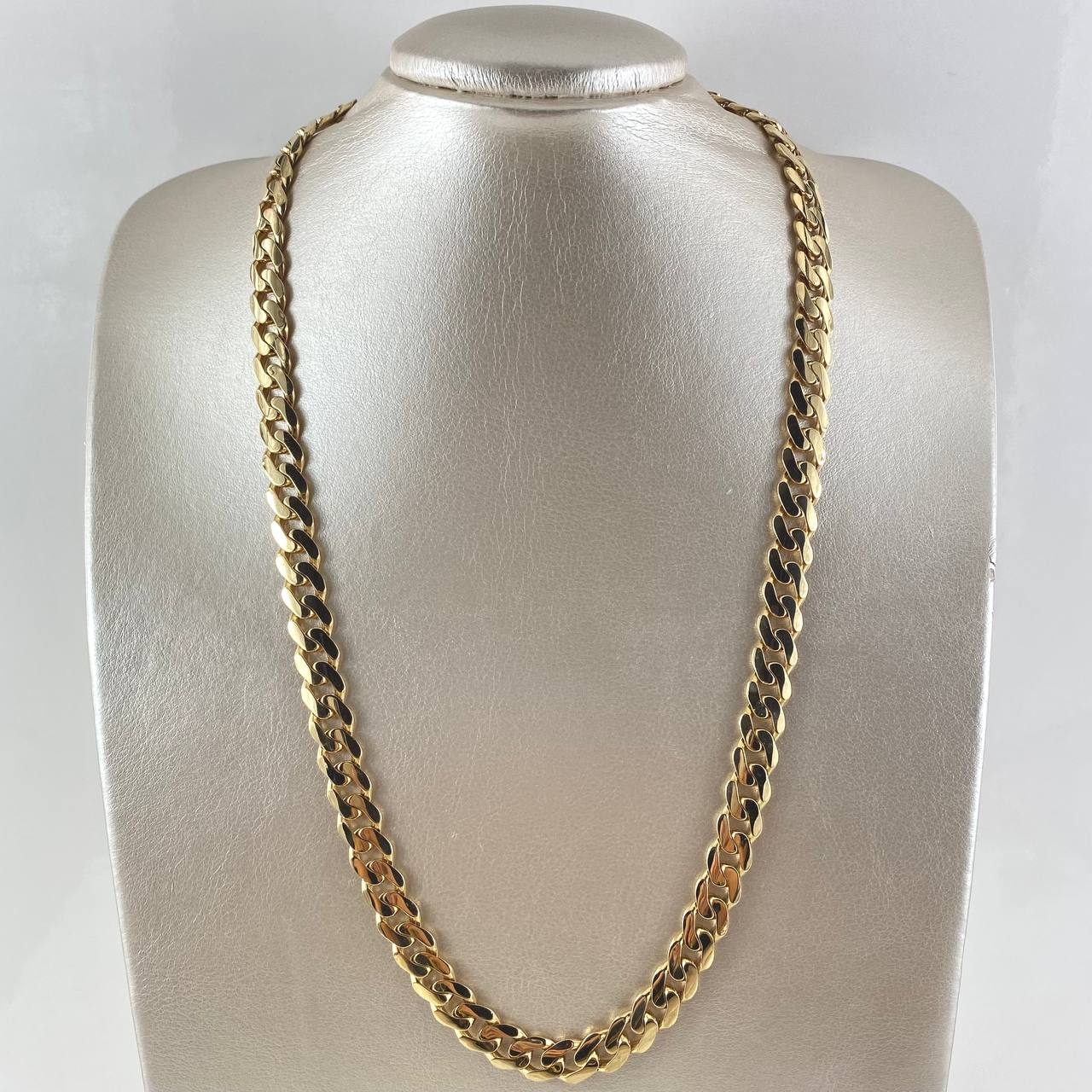 Cuban Links 42.5gr / 62.5cm / 9mm Lobster Claw Box White Zirconia Yellow Gold 18K