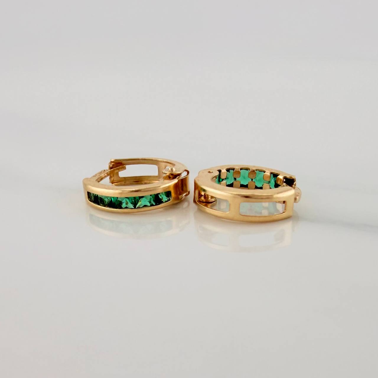 Candongas Carril 1.05gr / 1/2 in / Oro Amarillo 18K $