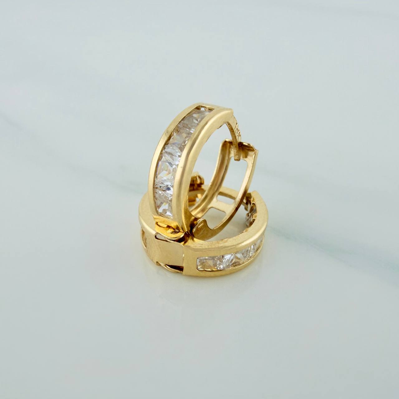 Hoop Earrings Carril 1.7gr / 1/2 in / Yellow Gold 18K %