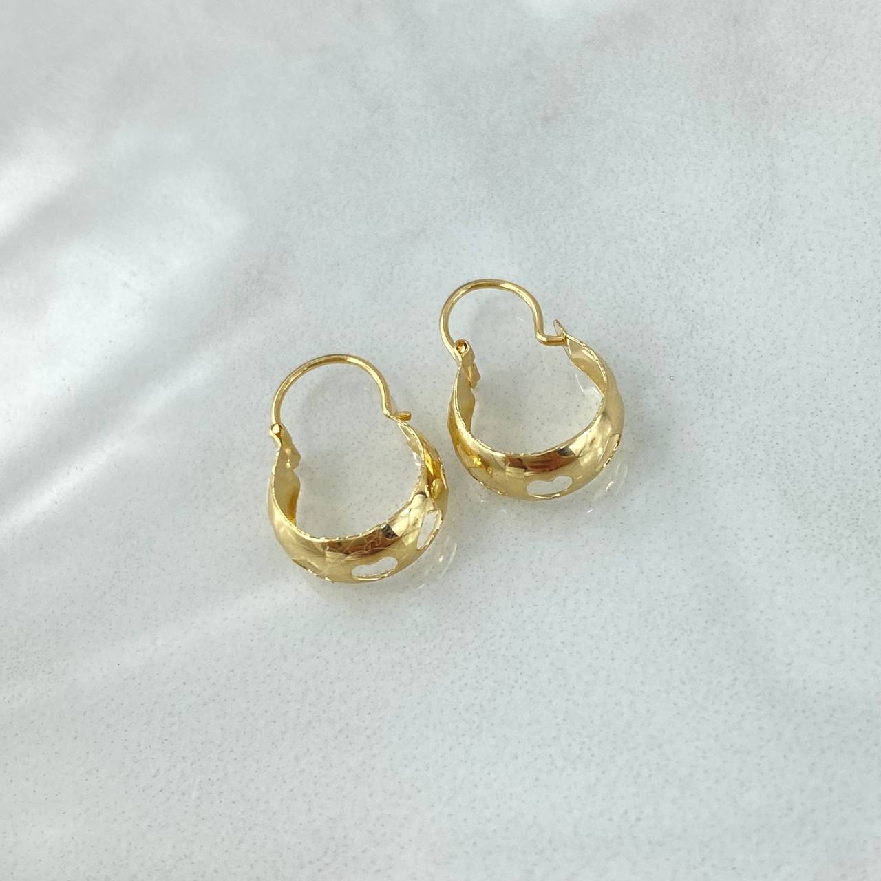 Hoop Earrings Ash Hearts 0.75gr / 1.6cm / Polished 18K Yellow Gold