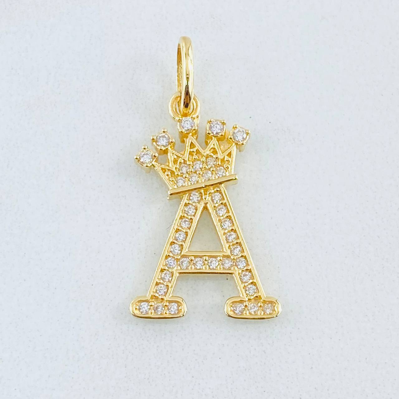 Pendant Crown Letter A 1.95gr / 1.0in / 18K Gold