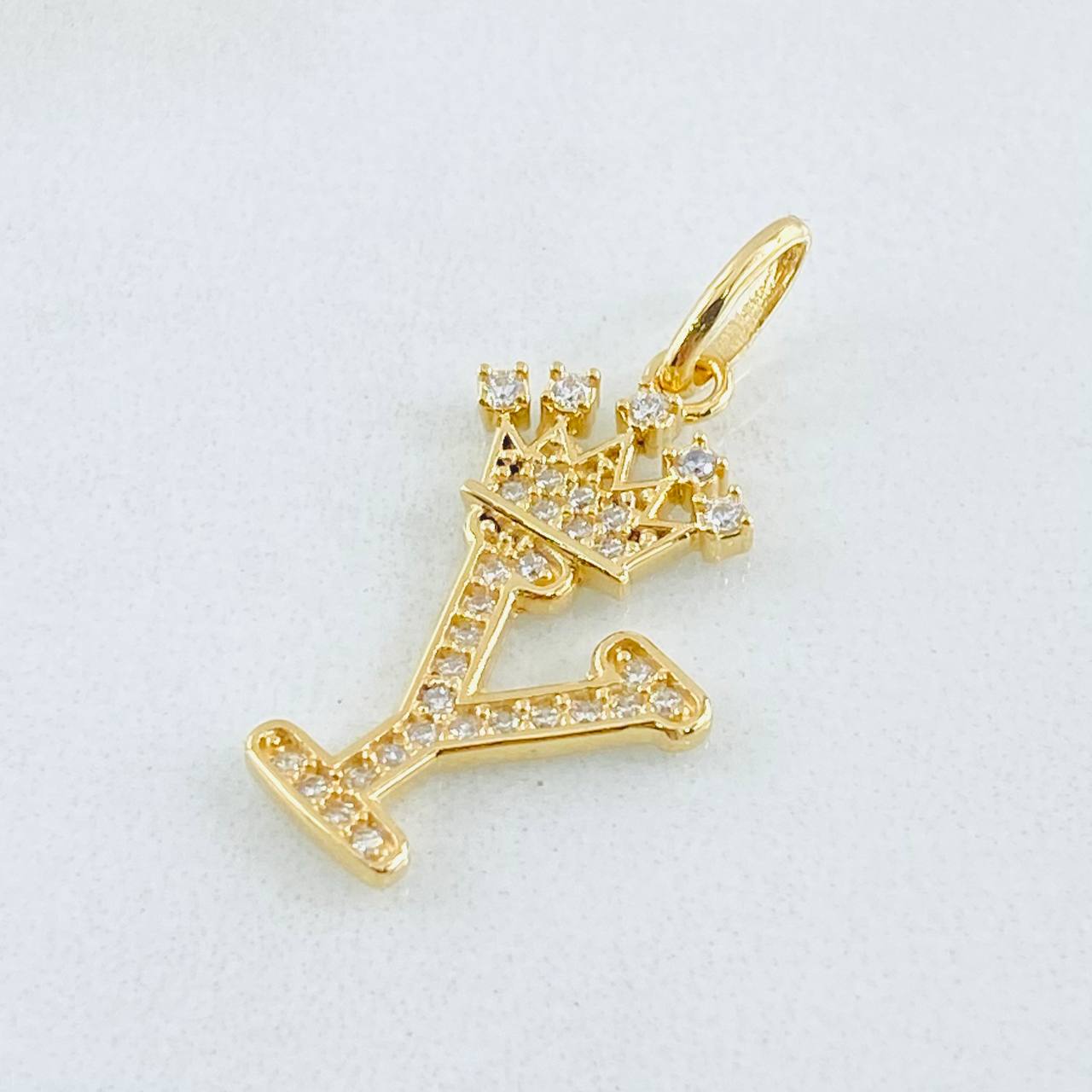 Dije Letra Y Corona 1.6gr / 1 in / Oro Amarillo 18K *