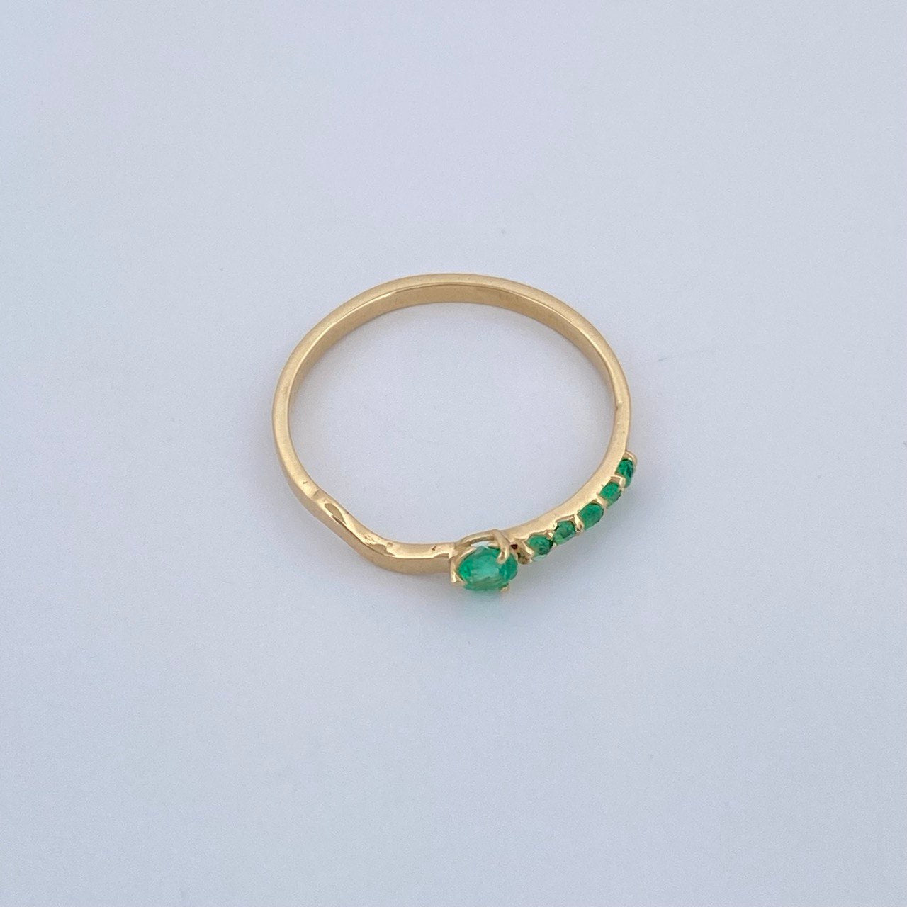 Stefy Emerald Ring 1.3gr / Size 6 3/4 / 18K Gold