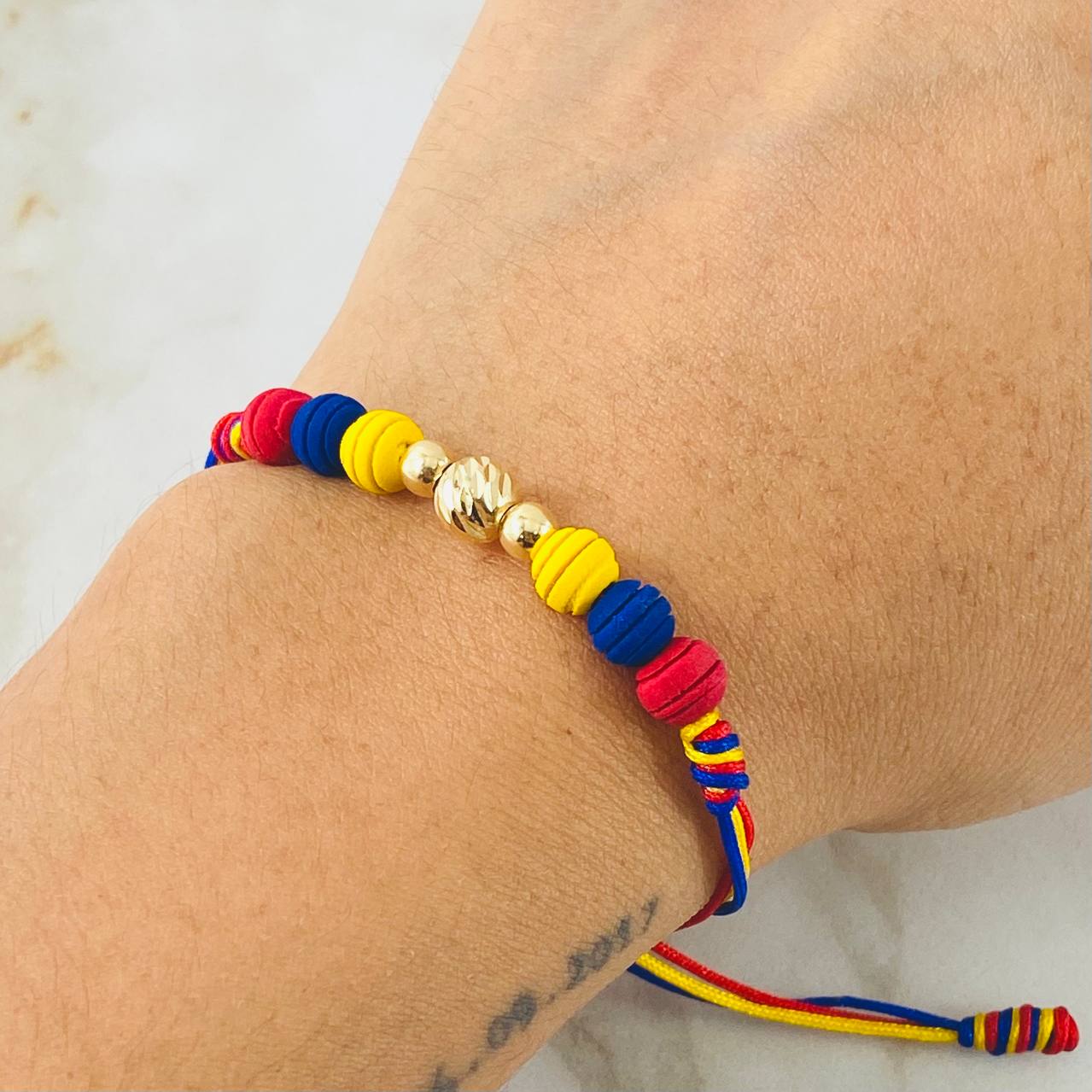 Tricolor Beads Bracelet Style 7° 0.4gr / 18K Yellow Gold *