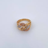 Anillo Hojas 5.4gr / T6 3/4 / Circones Blancos Tres Oros 18K $