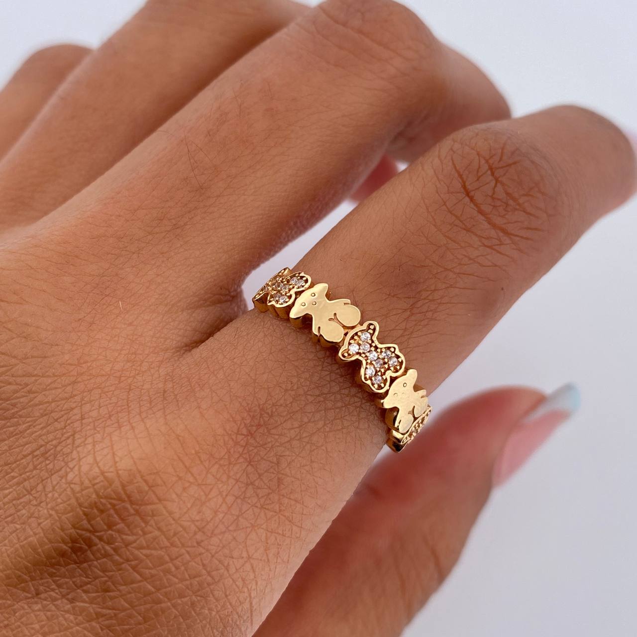 Anillo Oso Ts 2gr / T5 3/4 / Circones Blancos Oro Amarillo 18K $