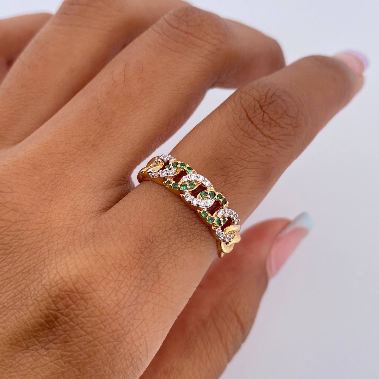 Cuban Ring 2.3gr / T6 1/2 / White and Green Zircons Two 18K Yellow and White Golds $